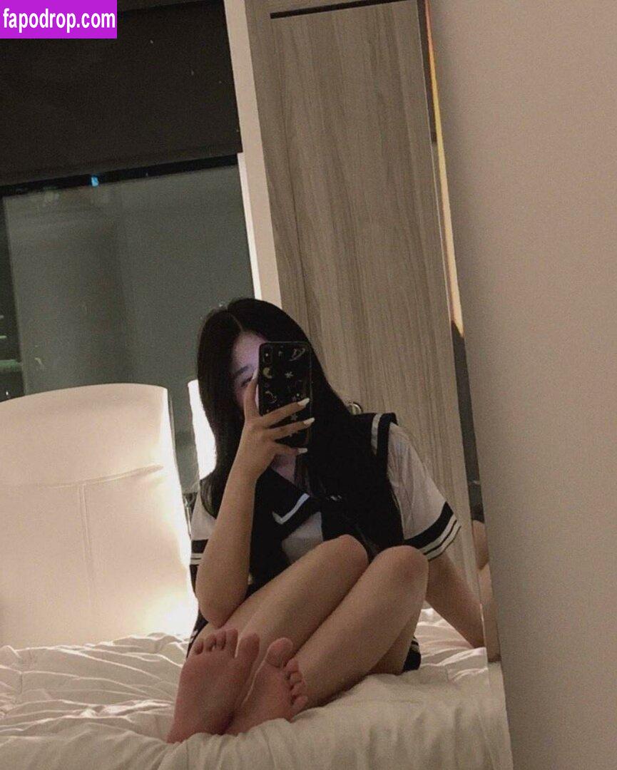 Yeonaxo / yeonar1 / yeonari_ / yeyaxo leak of nude photo #0019 from OnlyFans or Patreon