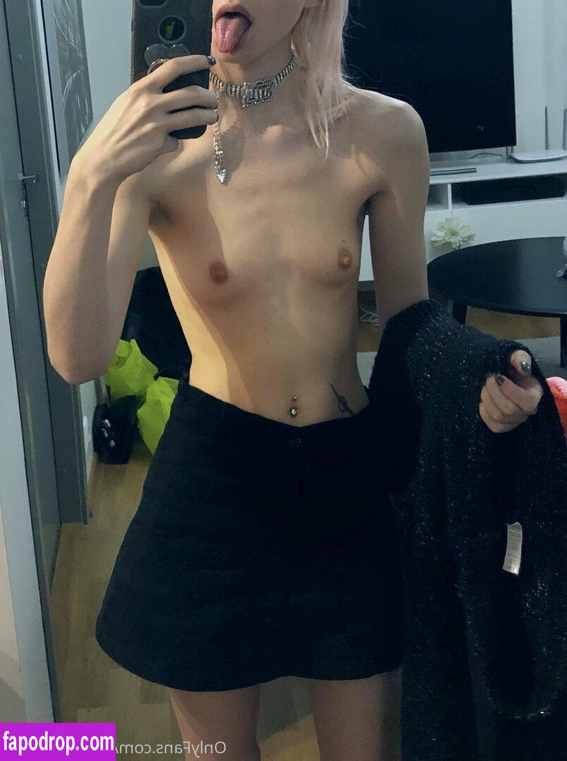 Yesterdaisygirl / barbara_r0berts leak of nude photo #0012 from OnlyFans or Patreon
