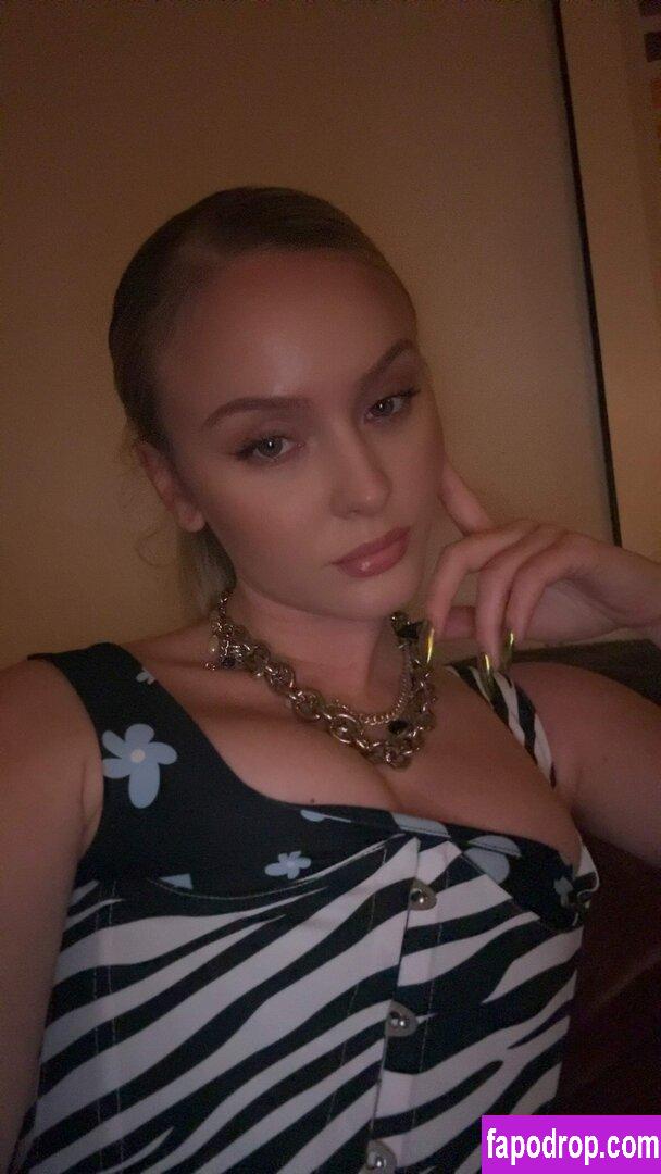 Zara Larsson / zaralarsson leak of nude photo #0645 from OnlyFans or Patreon