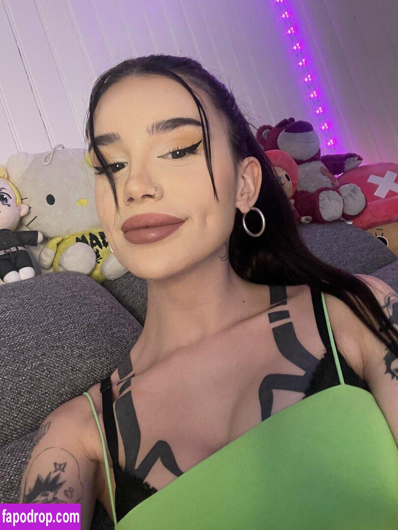 Zeliahxo / Female alien leak of nude photo #0029 from OnlyFans or Patreon